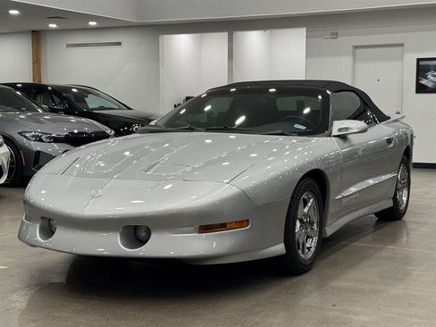 Used 1997 Pontiac Firebird Trans Am image 1
