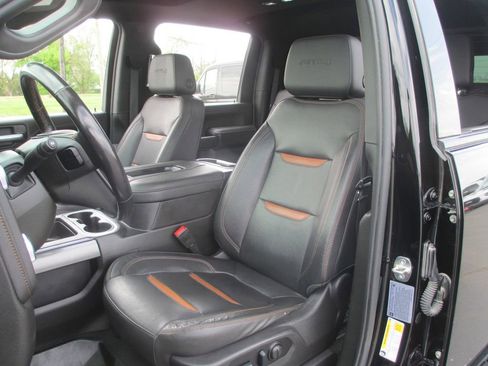 Used 2022 GMC Sierra 2500 AT4 w/ AT4 Premium Plus Package image 21