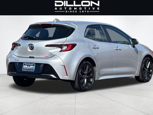 Used 2025 Toyota Corolla XSE FWD image 4