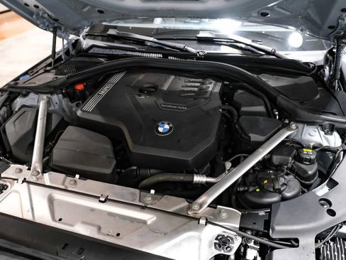 Used 2022 BMW 430i Convertible w/ M Sport Package image 40