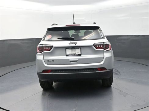 New 2026 Jeep Compass Latitude image 6