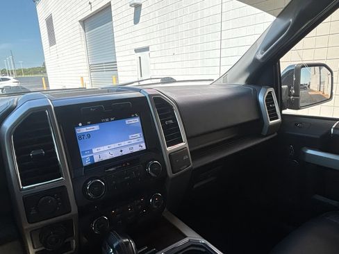 Used 2017 Ford F150 Lariat AWD/4WD image 17