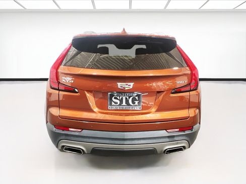 Used 2021 Cadillac XT4 Premium Luxury image 5