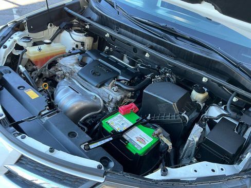 Used 2015 Toyota RAV4 XLE image 22