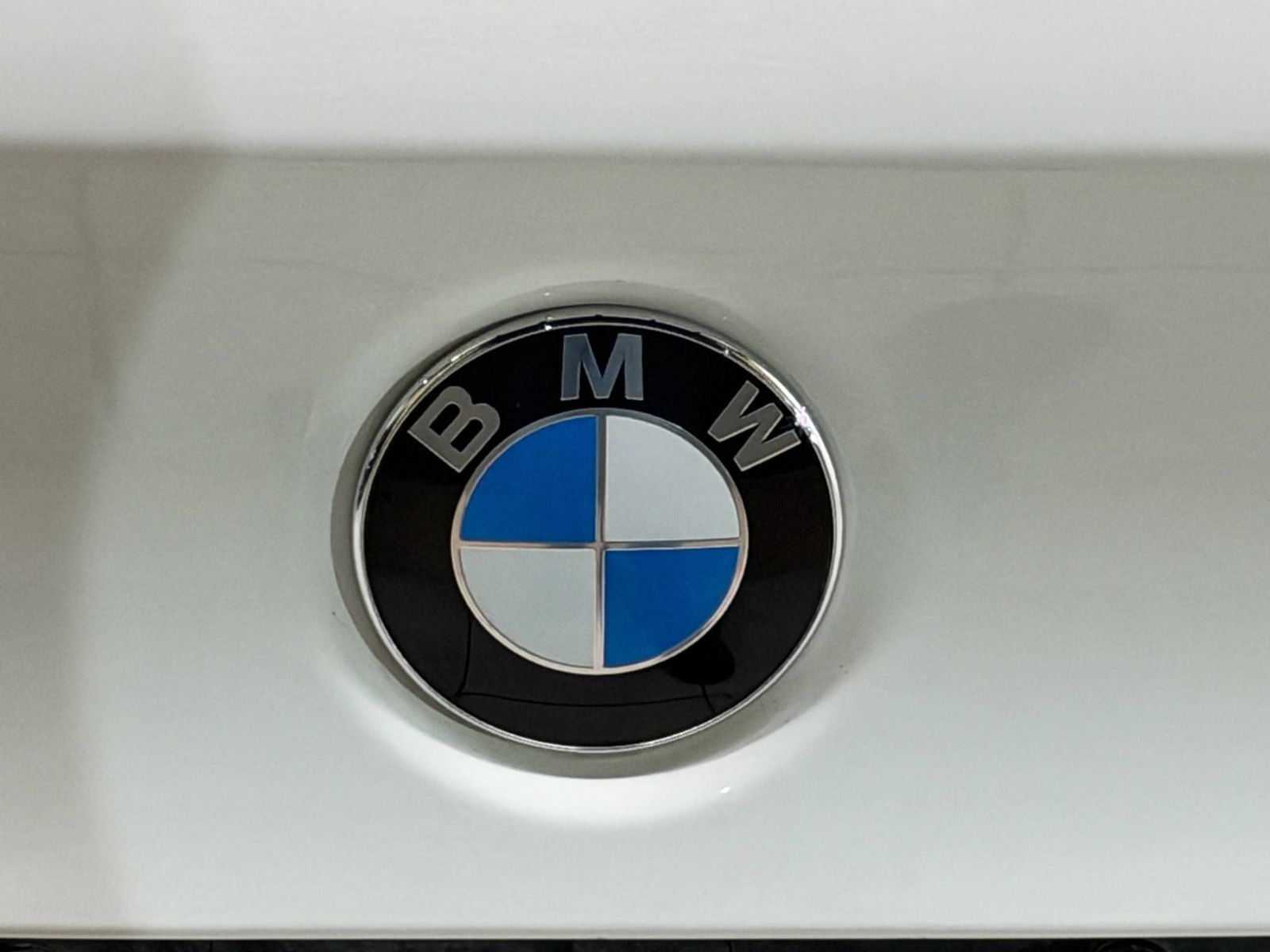 Used 2010 BMW 328i Sedan RWD image 12