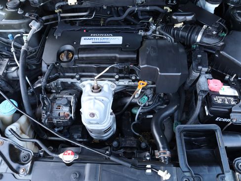 Used 2013 Honda Accord LX image 22