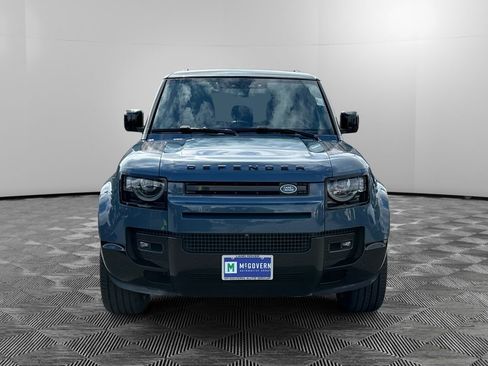 Used 2025 Land Rover Defender 110 X-Dynamic SE AWD/4WD image 8