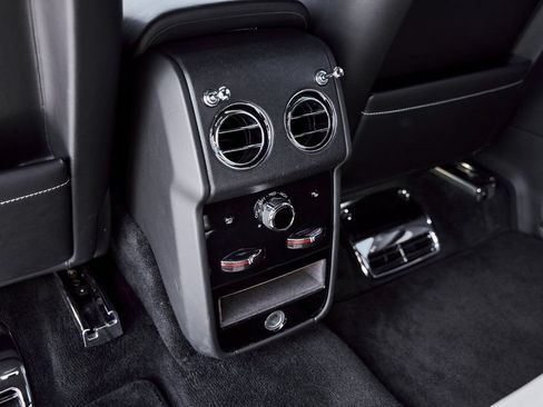 Used 2023 Rolls-Royce Cullinan AWD/4WD image 53