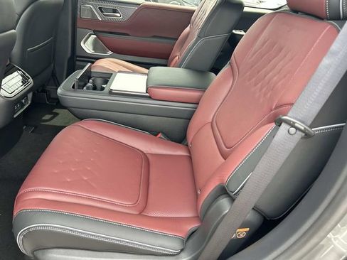 New 2026 INFINITI QX80 Autograph w/ Premium Cargo Package AWD/4WD image 21