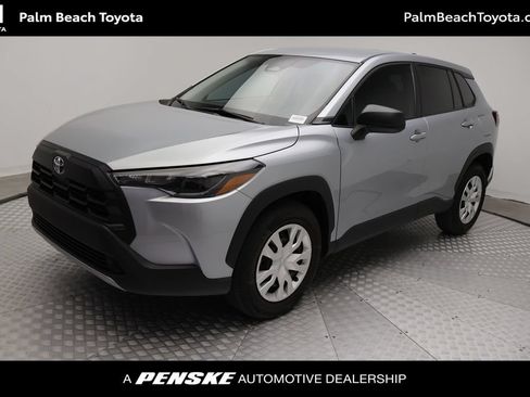 Used 2026 Toyota Corolla Cross L FWD image 1