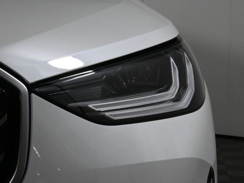 Used 2025 BMW X3 xDrive30i w/ Premium Package image 11