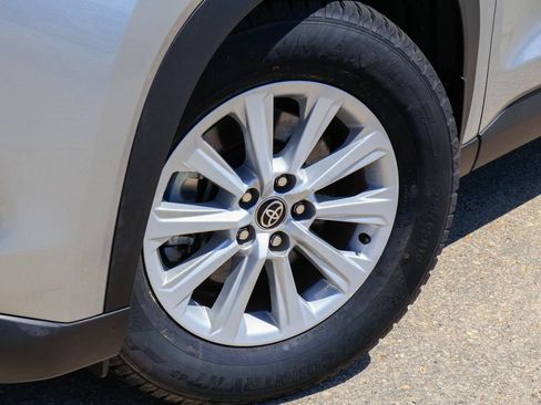 Used 2024 Toyota Grand Highlander FWD image 30