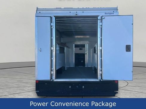 Used 2022 Chevrolet Express 3500 w/ Power Convenience Package RWD image 19