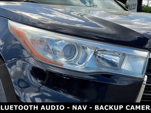 Used 2015 Toyota Highlander XLE FWD image 33