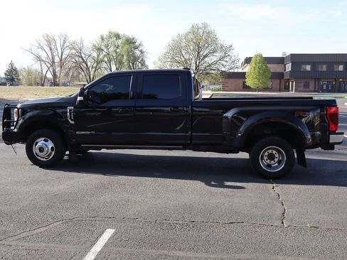Used 2022 Ford F350 Lariat w/ Lariat Value Package image 9