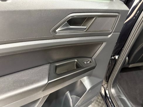 Used 2021 Volkswagen Atlas SE image 17