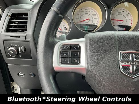 Used 2012 Dodge Challenger R/T w/ Sound Group II RWD image 10
