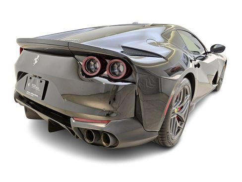 Used 2020 Ferrari 812 Superfast image 9