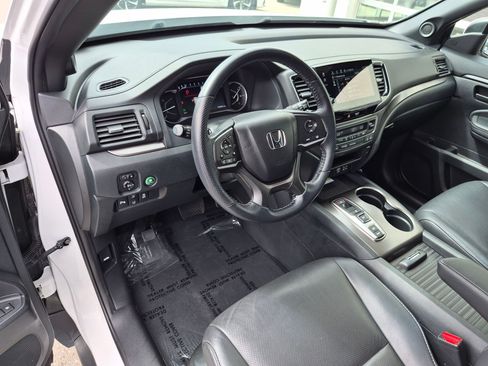 Used 2023 Honda Passport EX-L image 17