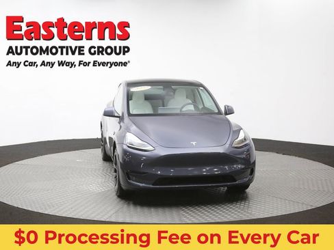 Used 2020 Tesla Model Y Long Range AWD/4WD image 45