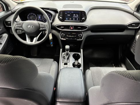 Used 2019 Hyundai Santa Fe SE FWD image 17