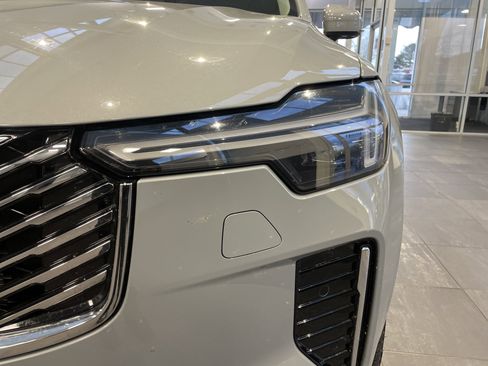 Used 2025 Volvo XC90 B6 Plus image 5