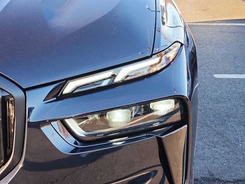 Used 2026 BMW X7 xDrive40i image 9