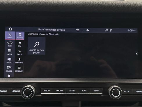 Used 2021 Porsche Macan AWD/4WD image 35