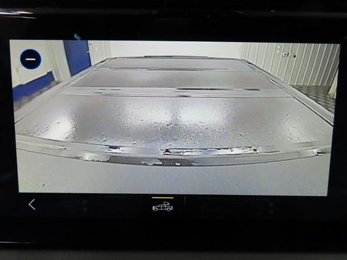 Used 2022 GMC Sierra 1500 AT4 w/ AT4 Premium Package image 23