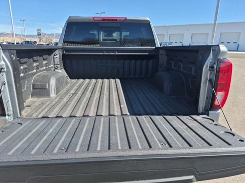 New 2026 GMC Sierra 1500 Elevation image 13