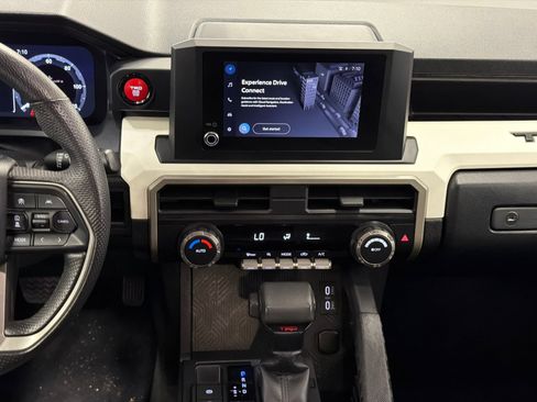 Used 2024 Toyota Tacoma TRD Off-Road AWD/4WD image 18