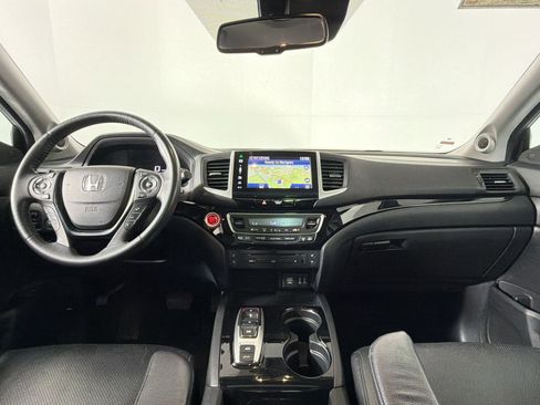 Used 2016 Honda Pilot Elite image 15