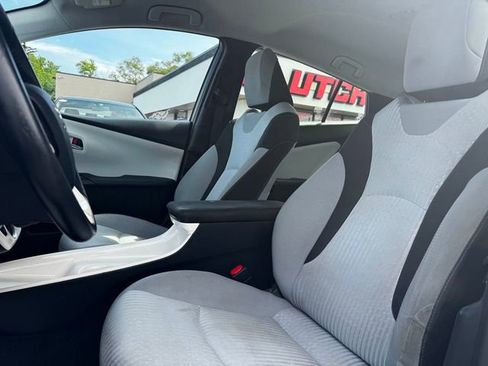 Used 2017 Toyota Prius Prime Plus FWD image 14