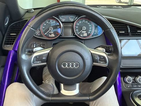 Used 2011 Audi R8 V10 image 8