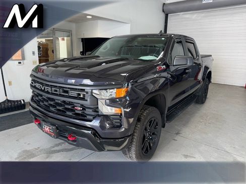 Used 2022 Chevrolet Silverado 1500 Custom Trail Boss image 1