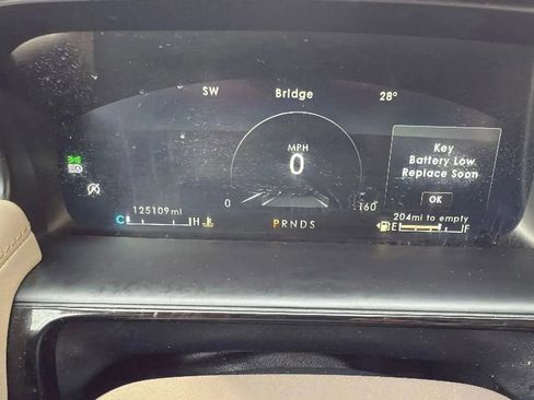 Used 2021 Lincoln Nautilus Reserve image 17