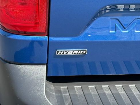 Used 2024 Ford Maverick Lariat FWD image 12