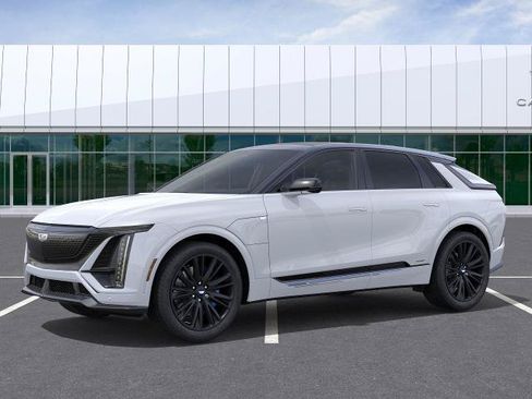 New 2026 Cadillac Lyriq V w/ Exterior Carbon Fiber Package AWD/4WD image 2