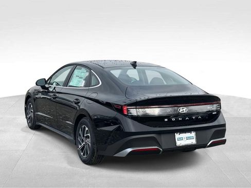 New 2026 Hyundai Sonata Blue image 3