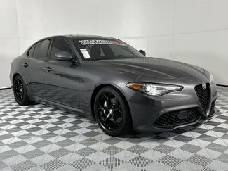 Used 2023 Alfa Romeo Giulia Sprint RWD video 2
