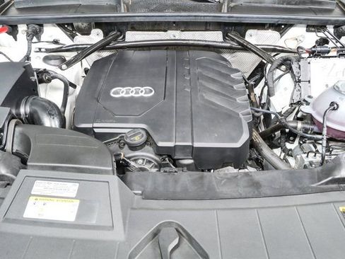 Used 2023 Audi Q5 2.0T Premium w/ Convenience Package AWD/4WD image 33