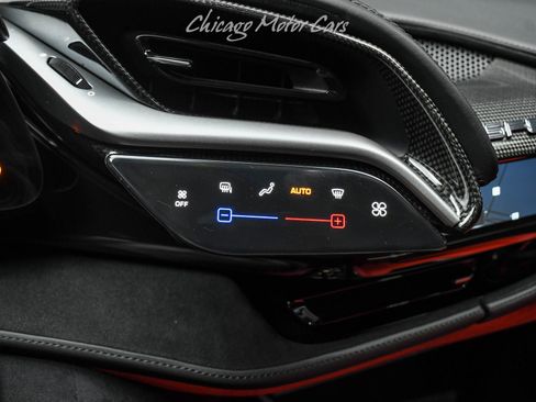 Used 2021 Ferrari SF90 Stradale AWD/4WD image 18