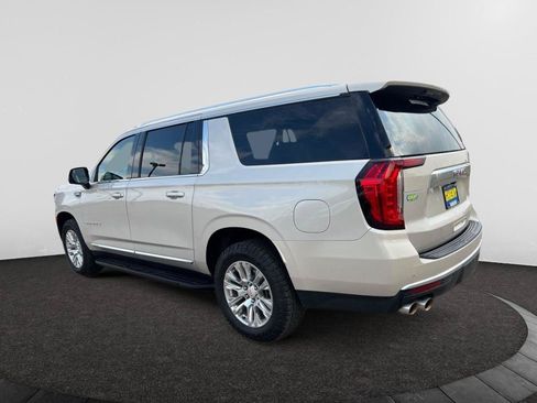 Used 2024 GMC Yukon XL Denali w/ Max Trailering Package AWD/4WD image 3