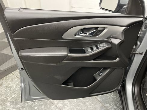 Certified 2023 Chevrolet Traverse LT w/ LPO, Floor Liner Package AWD/4WD image 7