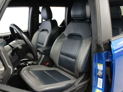 Used 2024 Ford Bronco Outer Banks AWD/4WD image 17