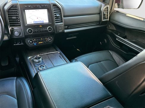 Used 2020 Ford Expedition Limited w/ Equipment Group 302A image 24