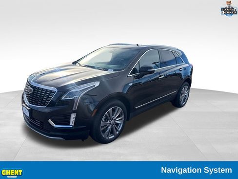 Used 2025 Cadillac XT5 Premium Luxury image 1