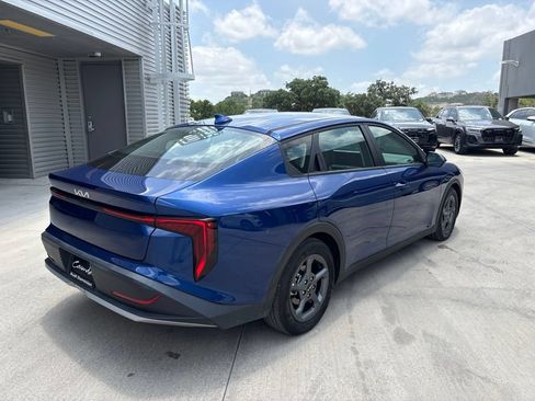 Used 2025 Kia K4 FWD image 6