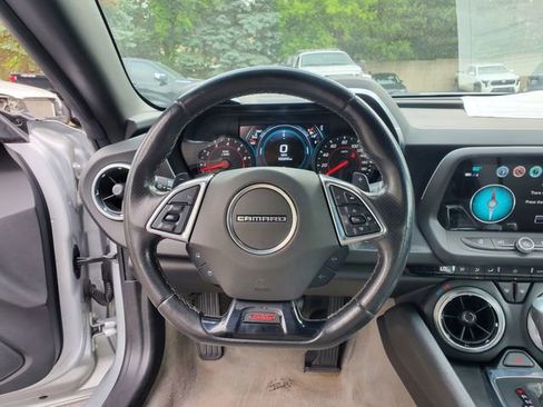 Used 2018 Chevrolet Camaro SS RWD image 12