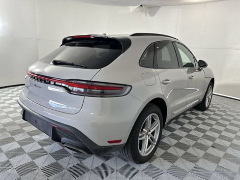 Used 2023 Porsche Macan AWD/4WD image 8